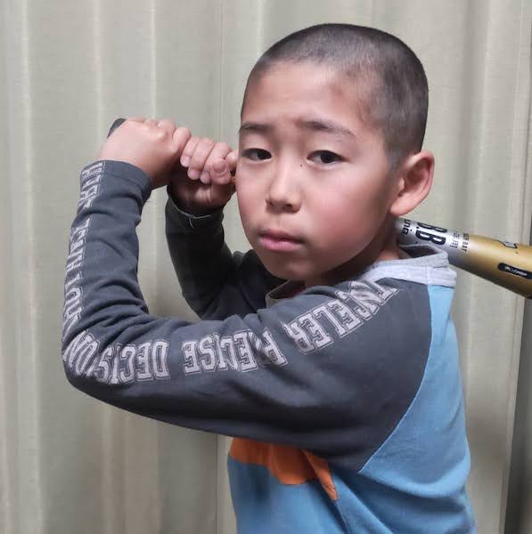 末藤音弥